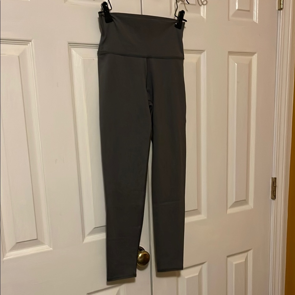 Aerie Chill Play Move Gray Exercise Leggings